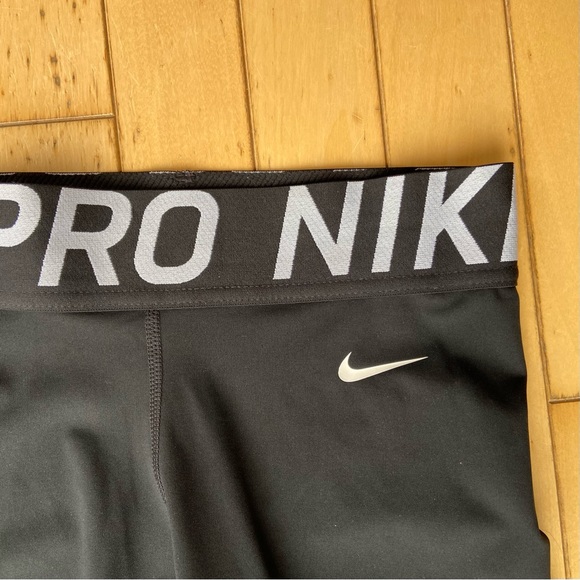 Nike Pro biker shorts - Picture 2 of 2